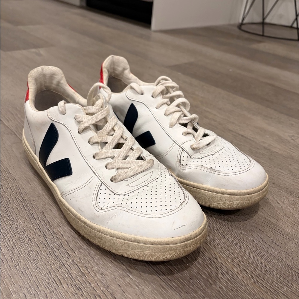 SOLD: Veja Men's White and Black Sneakers with Red Accents